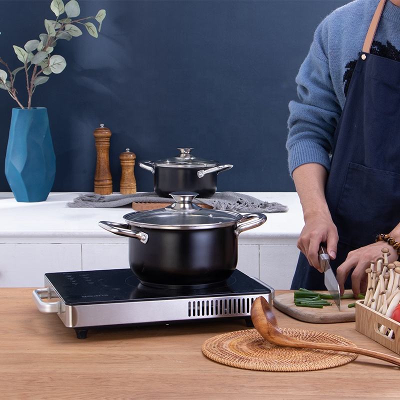 4pcs Enamel Cast Iron Cookware Set Stylish Design